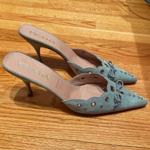 PRADA Mule in suede baby blue and pink